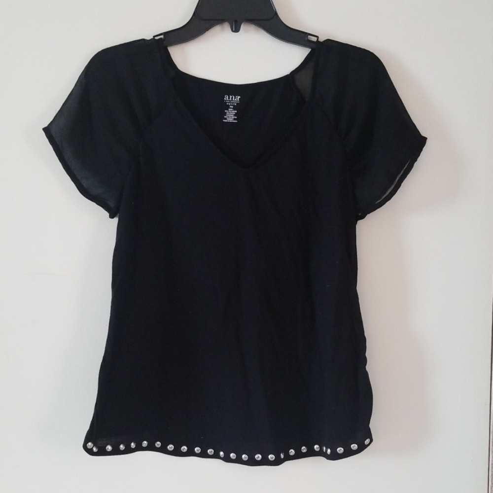 V Neck Tee